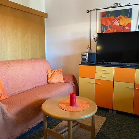 Cozy Ans Spacious With Scenic Views Apartment *